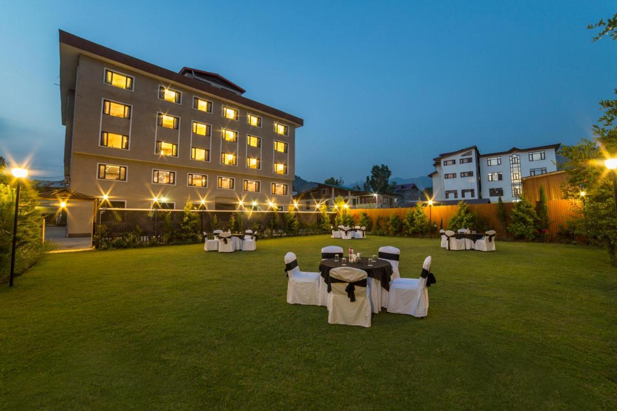 Solar Residency, Srinagar Hotel Exterior foto